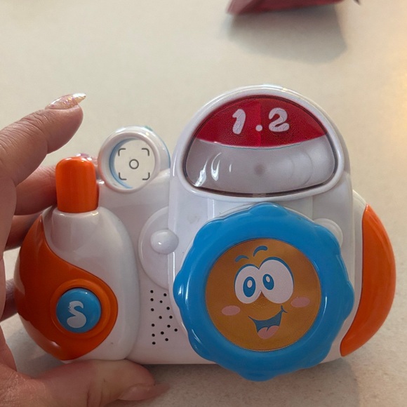 Vibrant Orange and White Toy Camera - Picture 5 of 6